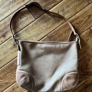 Vintage coach 90s caramel leather perforated shoulder bag